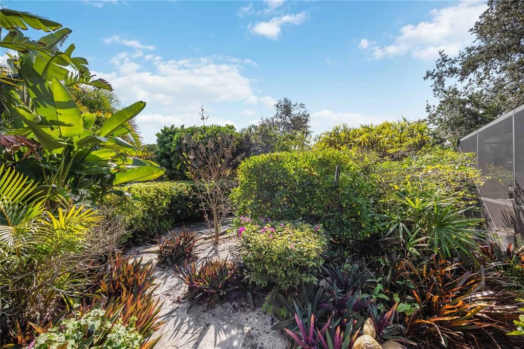 En Venta: $599,000 (3 camas, 2 baños, 2696 Pies cuadrados)