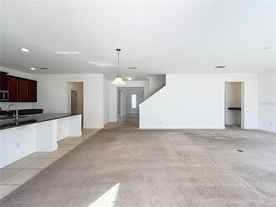 En Venta: $720,000 (5 camas, 3 baños, 3638 Pies cuadrados)