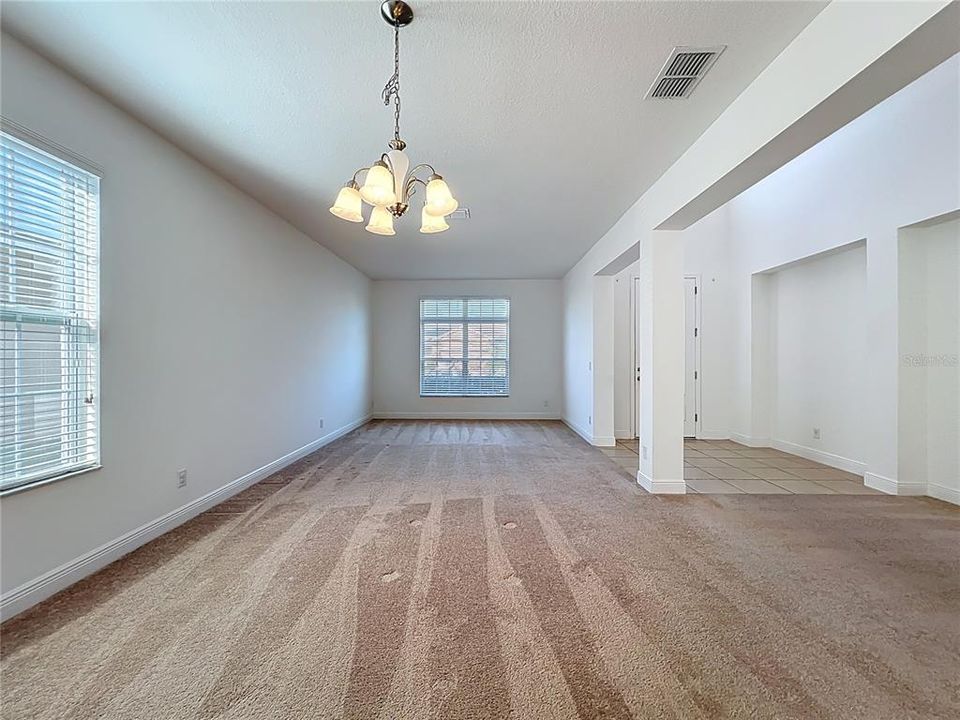 En Venta: $720,000 (5 camas, 3 baños, 3638 Pies cuadrados)