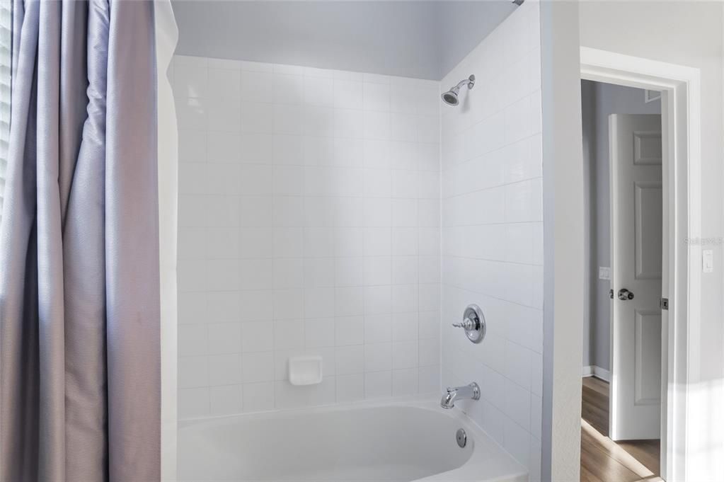 For Sale: $589,900 (3 beds, 2 baths, 1247 Square Feet)