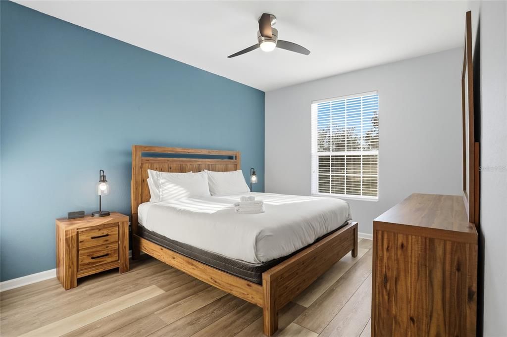 For Sale: $589,900 (3 beds, 2 baths, 1247 Square Feet)