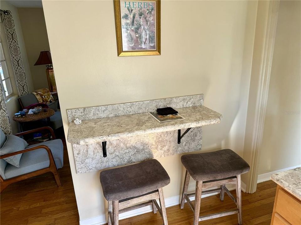 En Venta: $260,000 (2 camas, 1 baños, 720 Pies cuadrados)