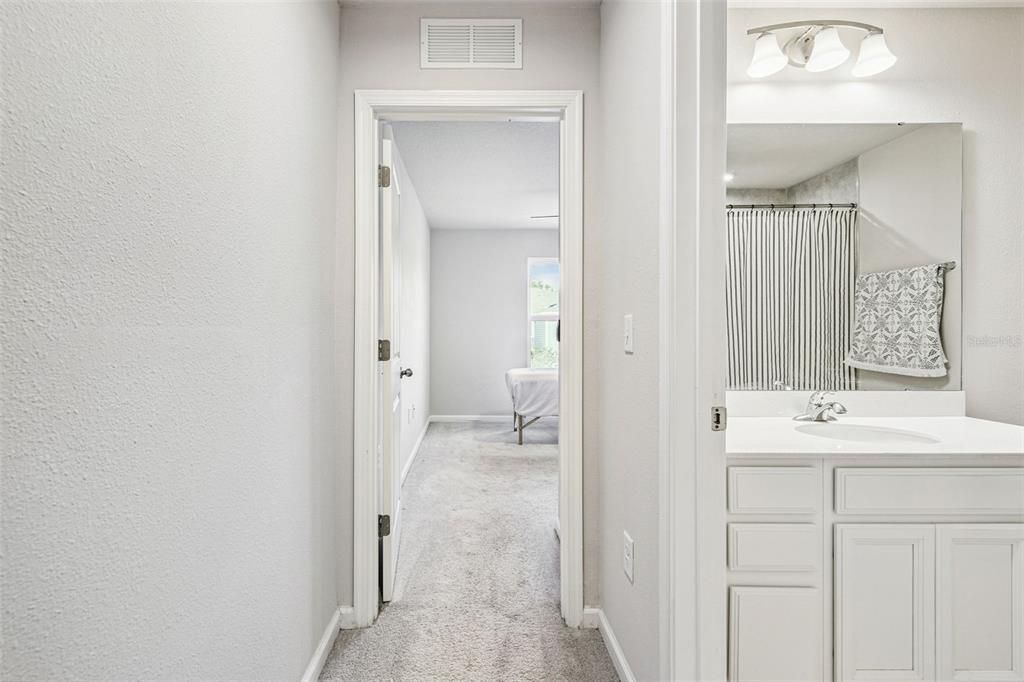 For Rent: $2,100 (3 beds, 2 baths, 1536 Square Feet)