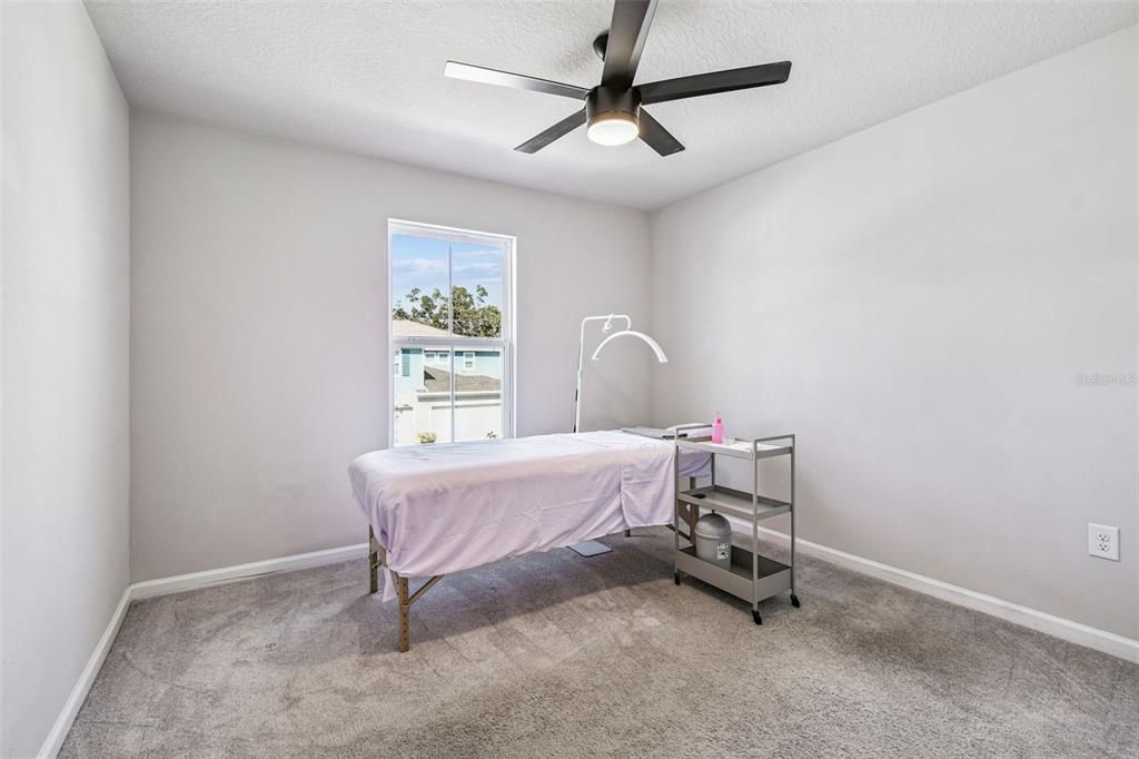 For Rent: $2,100 (3 beds, 2 baths, 1536 Square Feet)