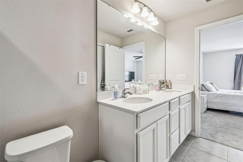 For Rent: $2,100 (3 beds, 2 baths, 1536 Square Feet)