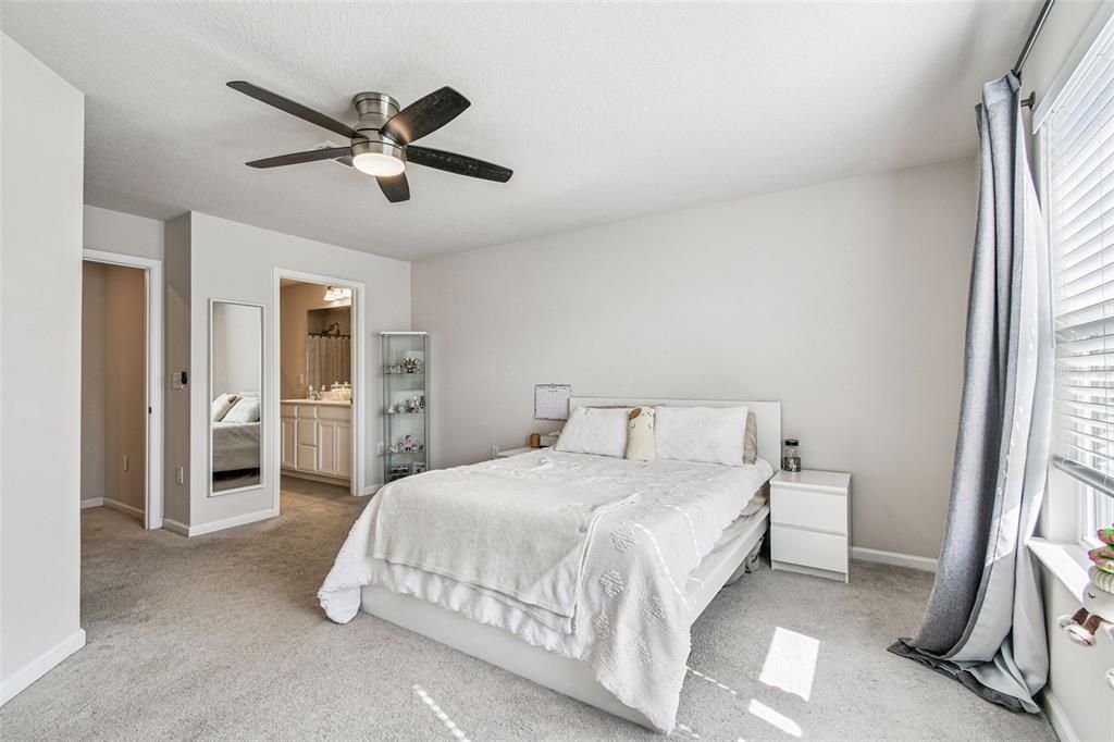 For Rent: $2,100 (3 beds, 2 baths, 1536 Square Feet)