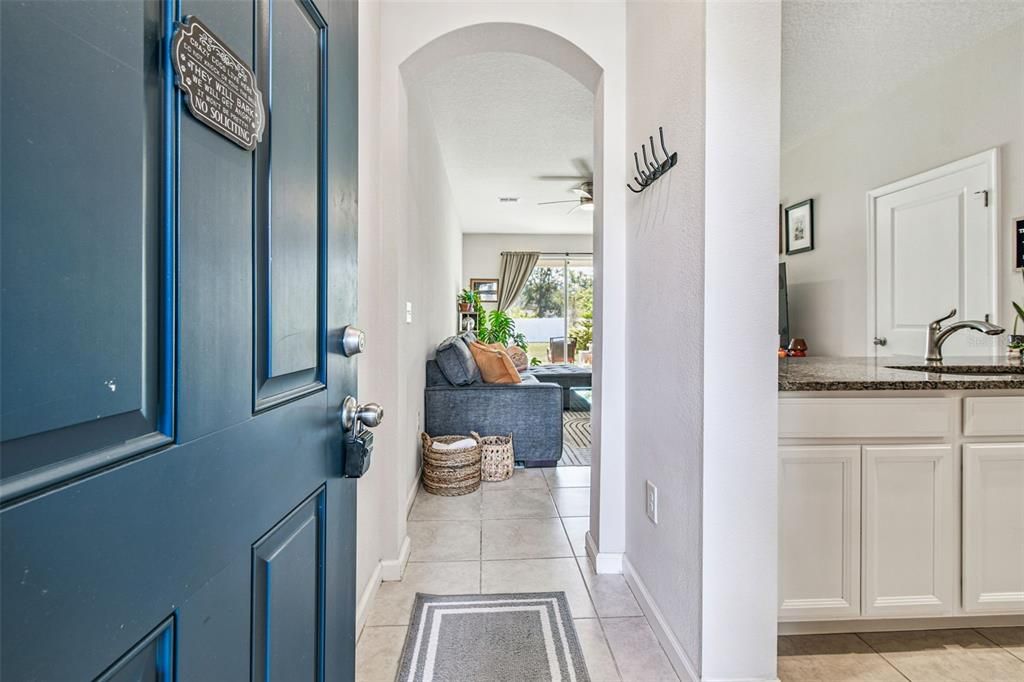 For Rent: $2,100 (3 beds, 2 baths, 1536 Square Feet)