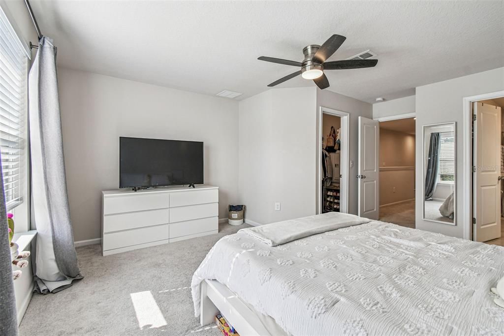 For Rent: $2,100 (3 beds, 2 baths, 1536 Square Feet)