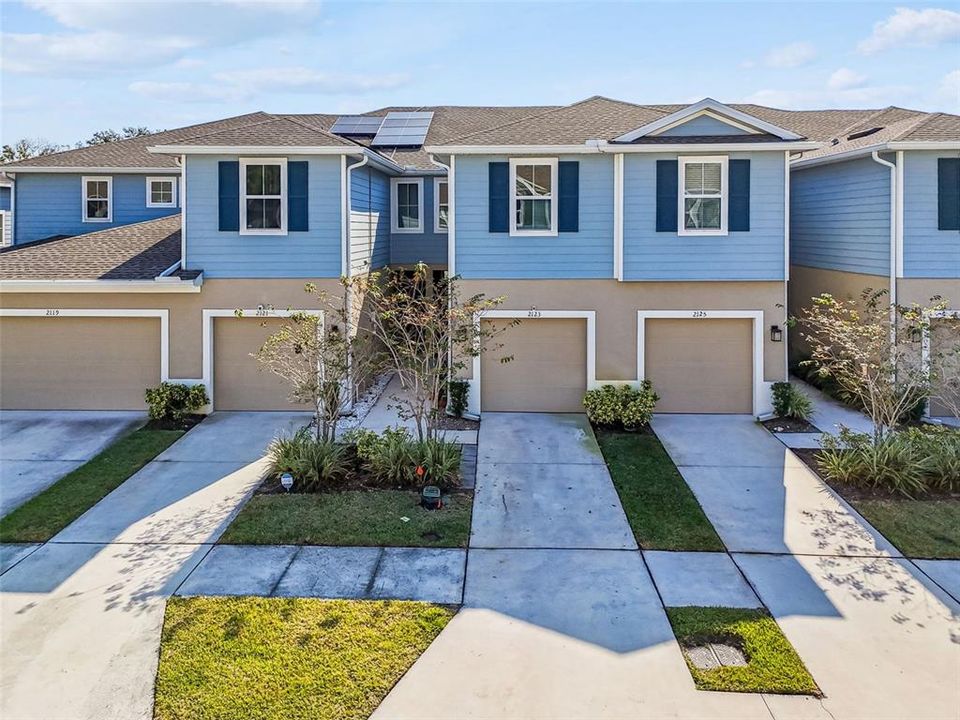 For Rent: $2,100 (3 beds, 2 baths, 1536 Square Feet)