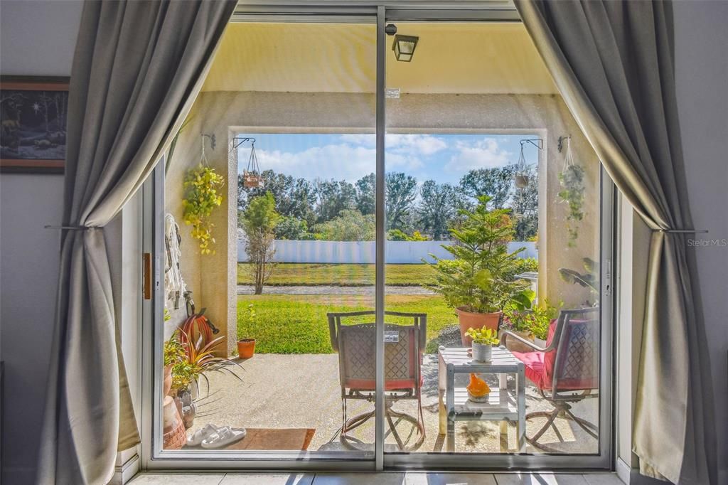 For Rent: $2,100 (3 beds, 2 baths, 1536 Square Feet)