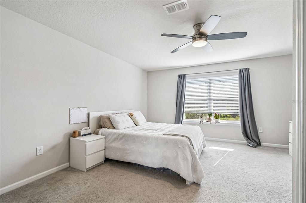 For Rent: $2,100 (3 beds, 2 baths, 1536 Square Feet)