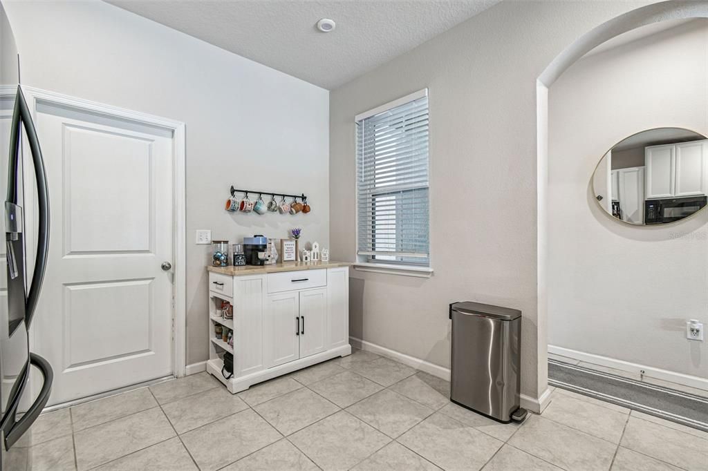 For Rent: $2,100 (3 beds, 2 baths, 1536 Square Feet)