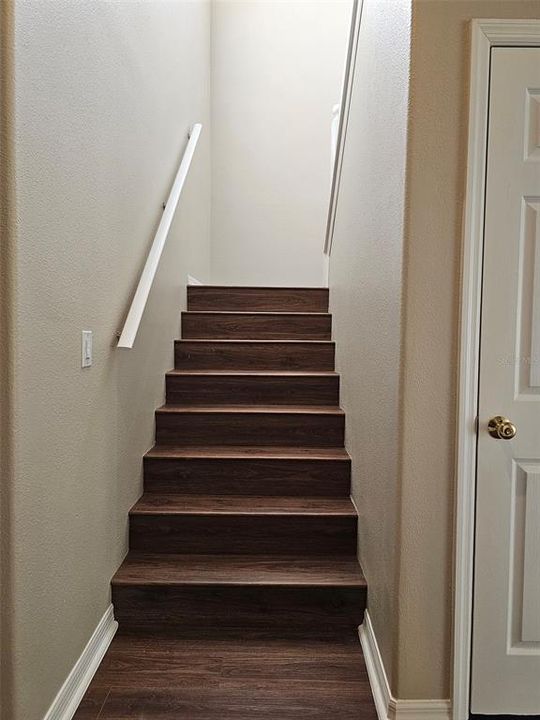 Active With Contract: $2,495 (4 beds, 2 baths, 1941 Square Feet)