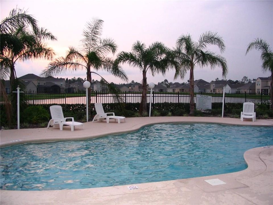 Active With Contract: $2,495 (4 beds, 2 baths, 1941 Square Feet)