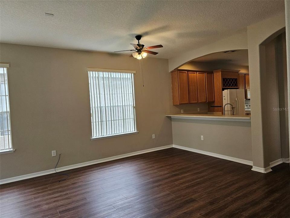 Active With Contract: $2,495 (4 beds, 2 baths, 1941 Square Feet)