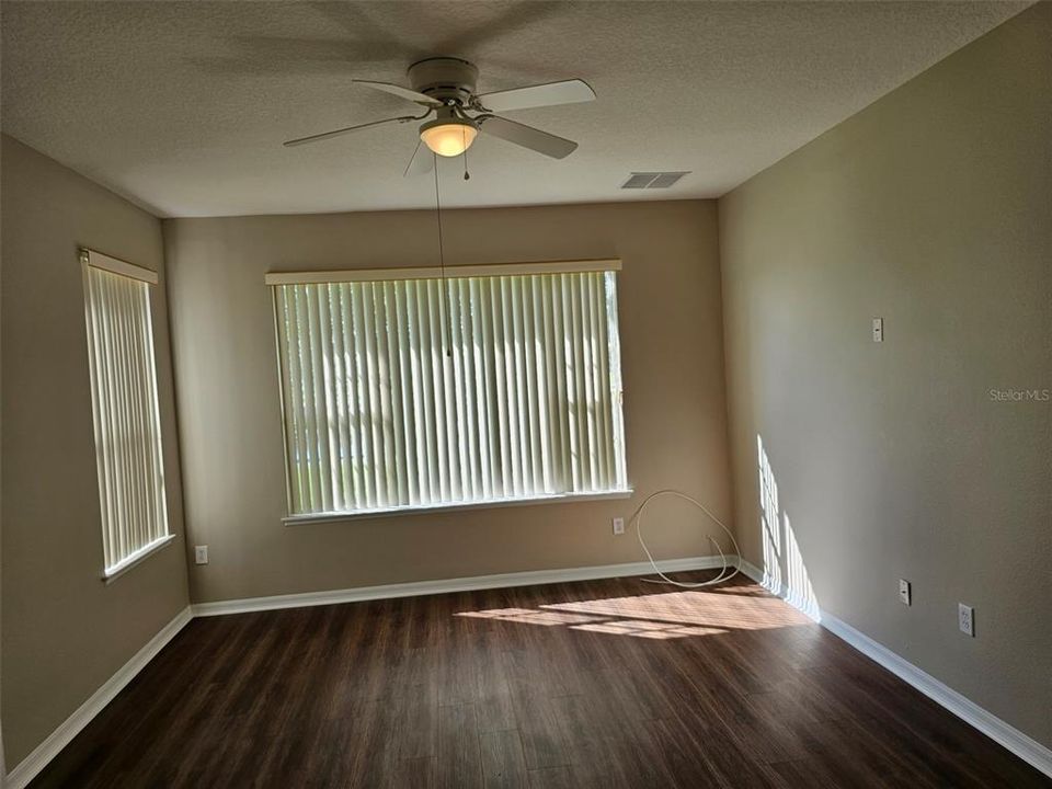 Active With Contract: $2,495 (4 beds, 2 baths, 1941 Square Feet)