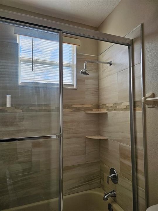 Active With Contract: $2,495 (4 beds, 2 baths, 1941 Square Feet)