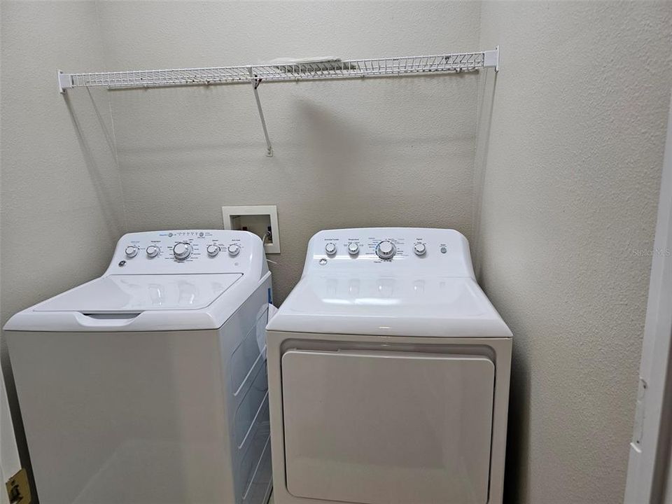 Active With Contract: $2,495 (4 beds, 2 baths, 1941 Square Feet)