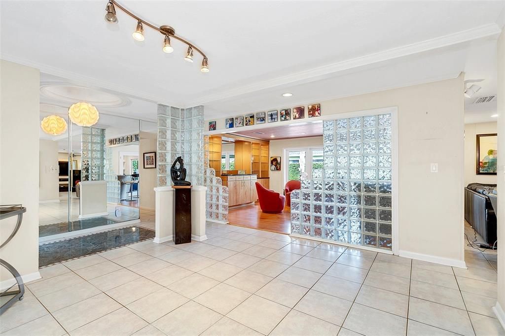 For Sale: $799,900 (4 beds, 2 baths, 2441 Square Feet)