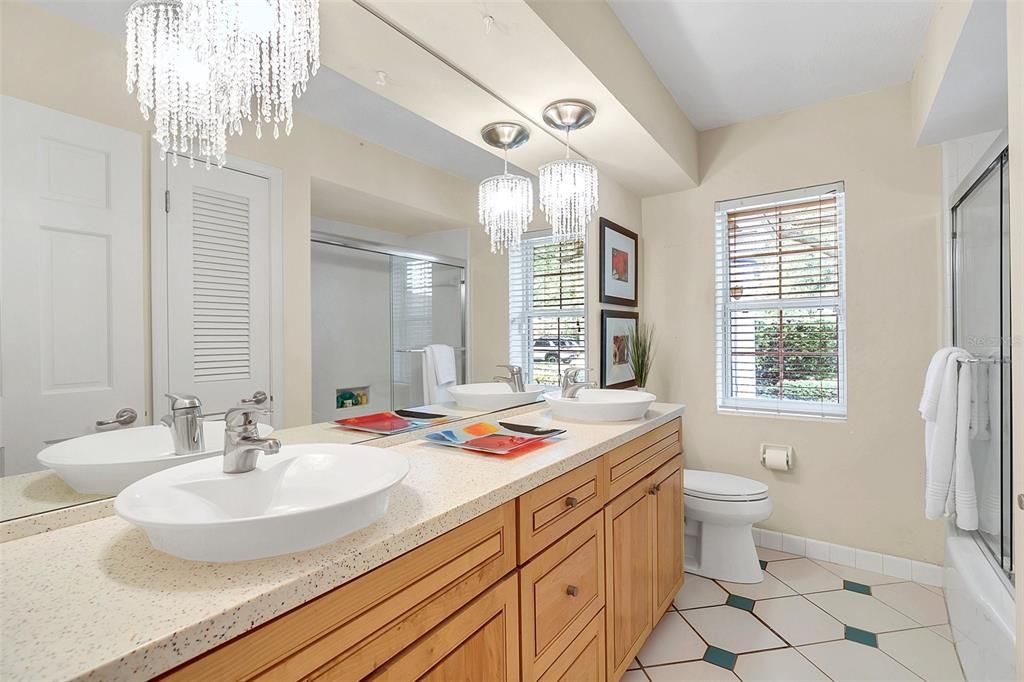 For Sale: $799,900 (4 beds, 2 baths, 2441 Square Feet)