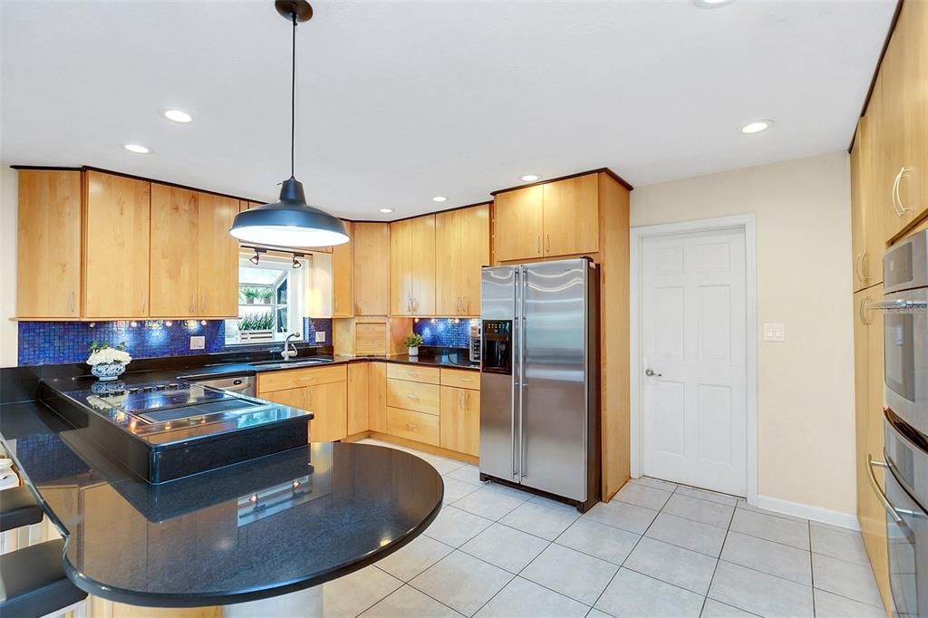 For Sale: $799,900 (4 beds, 2 baths, 2441 Square Feet)