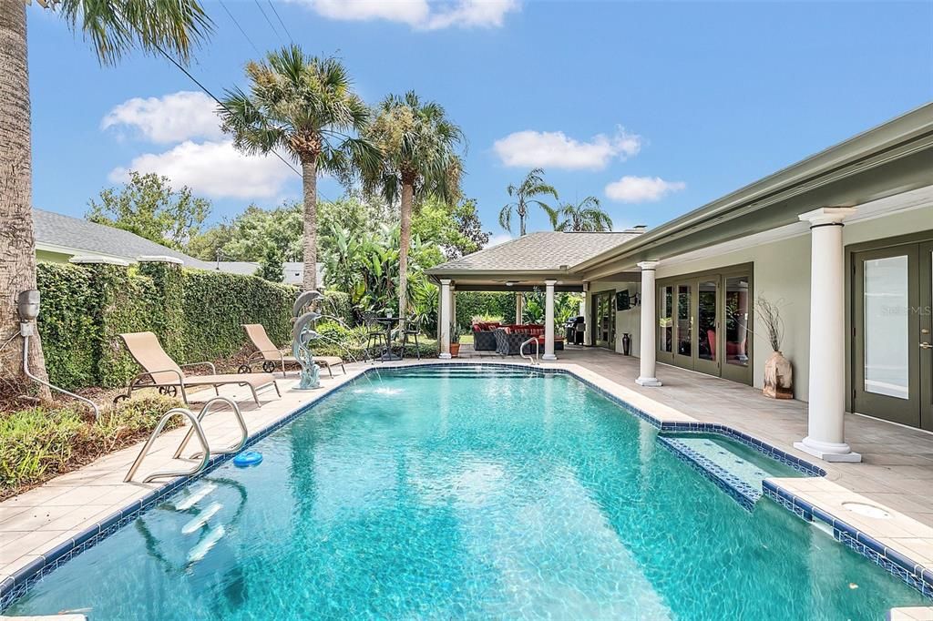 For Sale: $799,900 (4 beds, 2 baths, 2441 Square Feet)