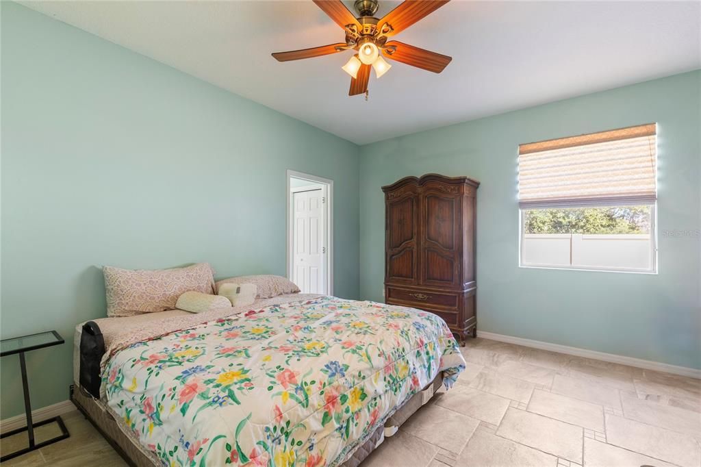 Active With Contract: $360,000 (3 beds, 2 baths, 2046 Square Feet)