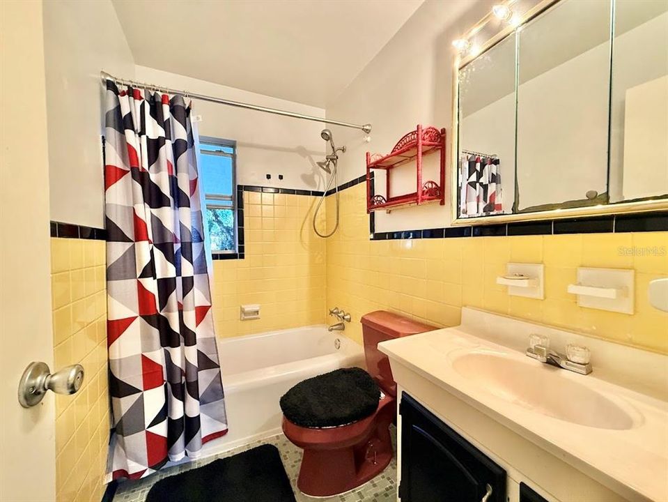 En Renta: $1,550 (3 camas, 1 baños, 1059 Pies cuadrados)