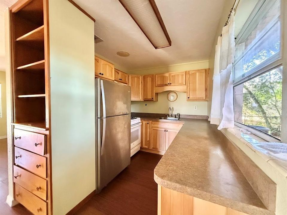 En Renta: $1,550 (3 camas, 1 baños, 1059 Pies cuadrados)