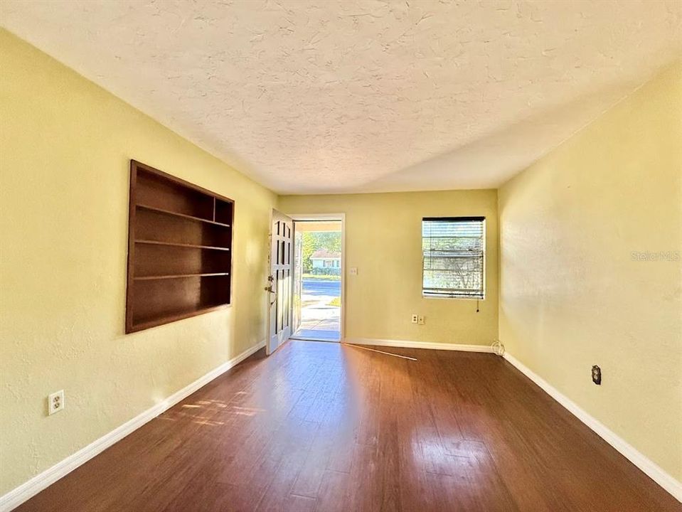 En Renta: $1,550 (3 camas, 1 baños, 1059 Pies cuadrados)