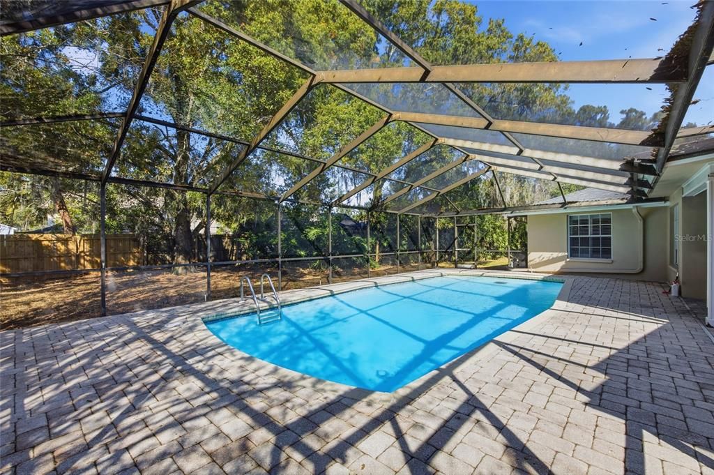 En Venta: $580,000 (4 camas, 2 baños, 2037 Pies cuadrados)