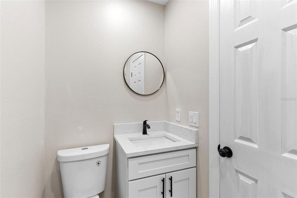 For Sale: $310,000 (3 beds, 2 baths, 1139 Square Feet)