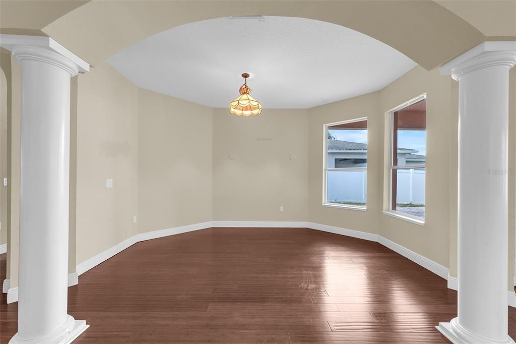 En Venta: $524,900 (5 camas, 4 baños, 3436 Pies cuadrados)