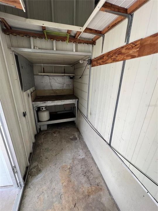 For Rent: $1,250 (2 beds, 1 baths, 672 Square Feet)