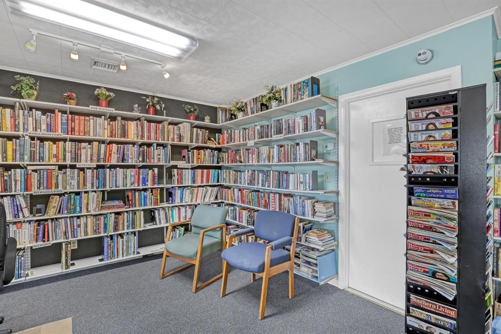 Activo con contrato: $125,000 (2 camas, 2 baños, 894 Pies cuadrados)