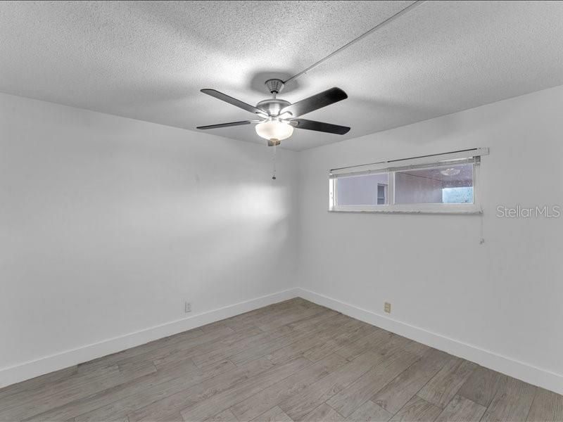 Activo con contrato: $125,000 (2 camas, 2 baños, 894 Pies cuadrados)