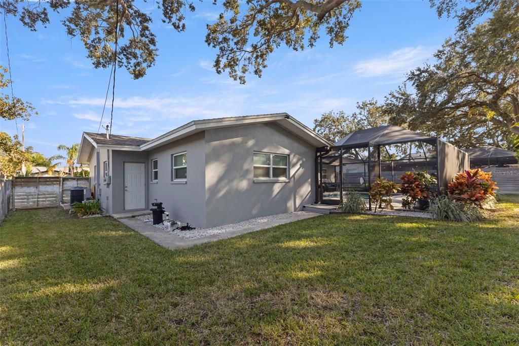 合同活跃: $625,000 (3 贝兹, 2 浴室, 1448 平方英尺)