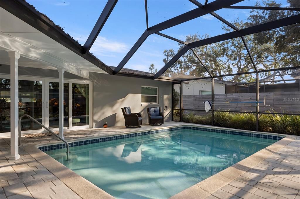 合同活跃: $625,000 (3 贝兹, 2 浴室, 1448 平方英尺)