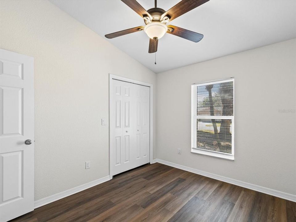 Active With Contract: $385,000 (4 beds, 2 baths, 1401 Square Feet)