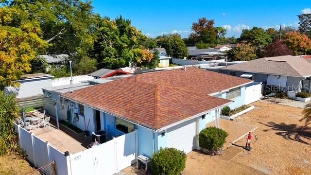 合同活跃: $285,000 (2 贝兹, 1 浴室, 953 平方英尺)