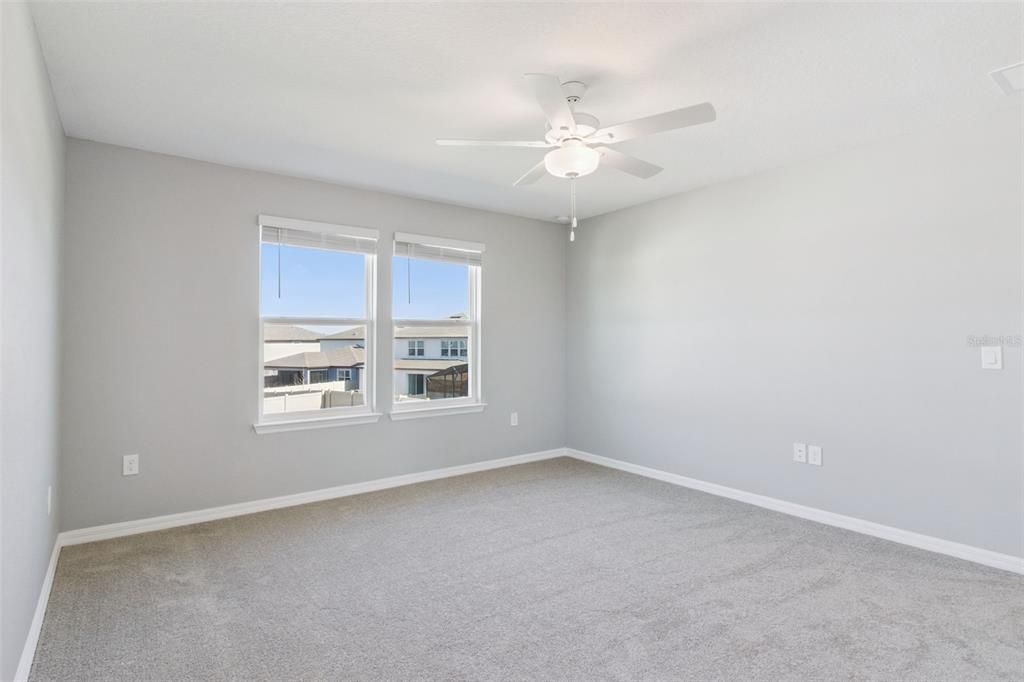 For Rent: $2,250 (3 beds, 2 baths, 1822 Square Feet)