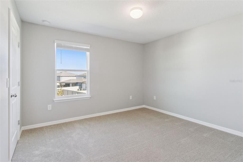 For Rent: $2,250 (3 beds, 2 baths, 1822 Square Feet)