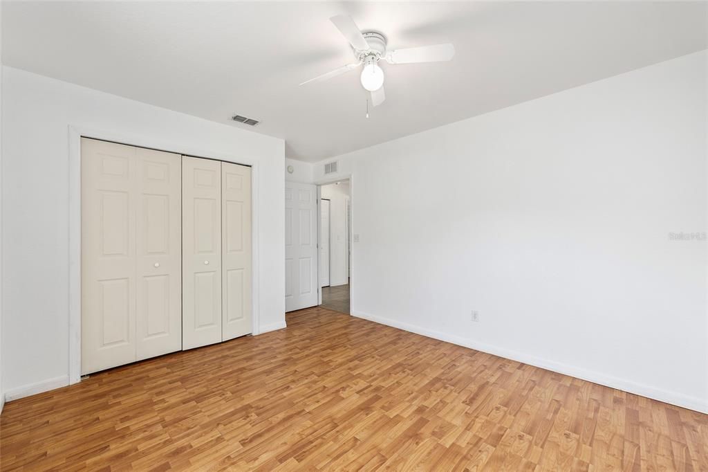 待售: $259,900 (3 贝兹, 2 浴室, 1818 平方英尺)