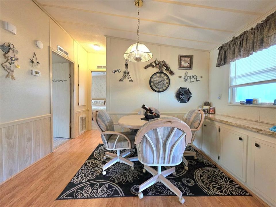 En Venta: $189,500 (2 camas, 2 baños, 1208 Pies cuadrados)