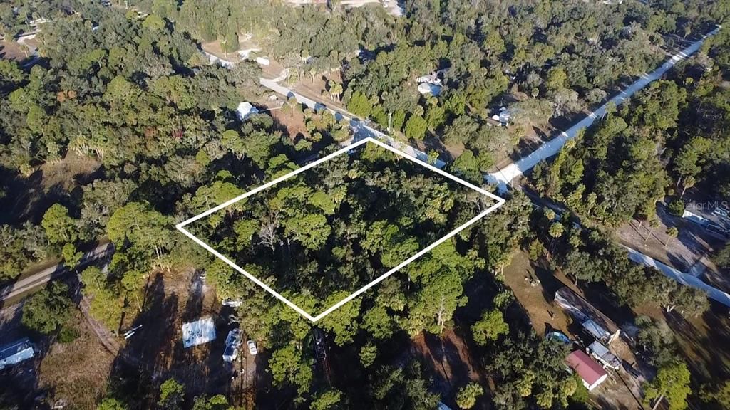 На продажу: $53,500 (1.16 acres)