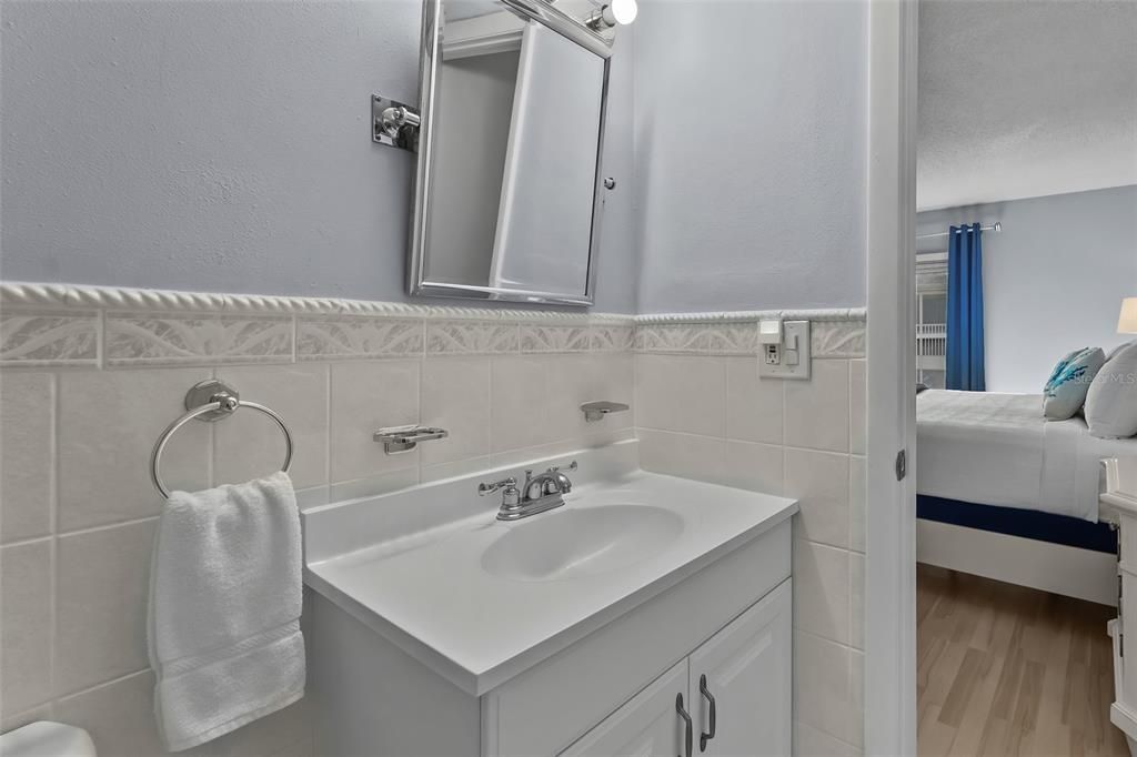 待售: $548,000 (2 贝兹, 2 浴室, 1145 平方英尺)