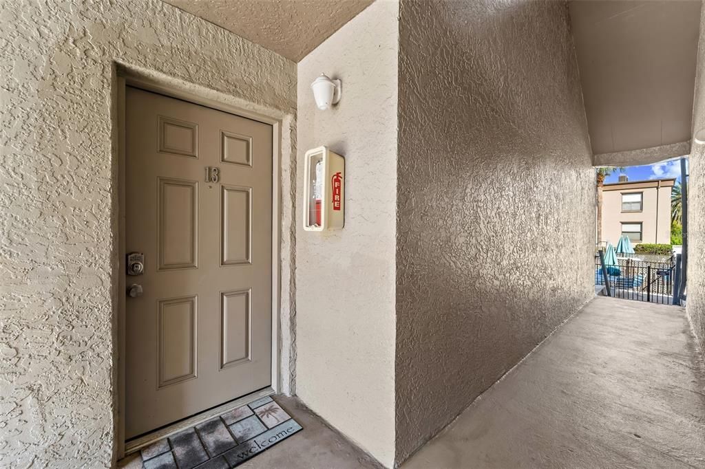 待售: $548,000 (2 贝兹, 2 浴室, 1145 平方英尺)