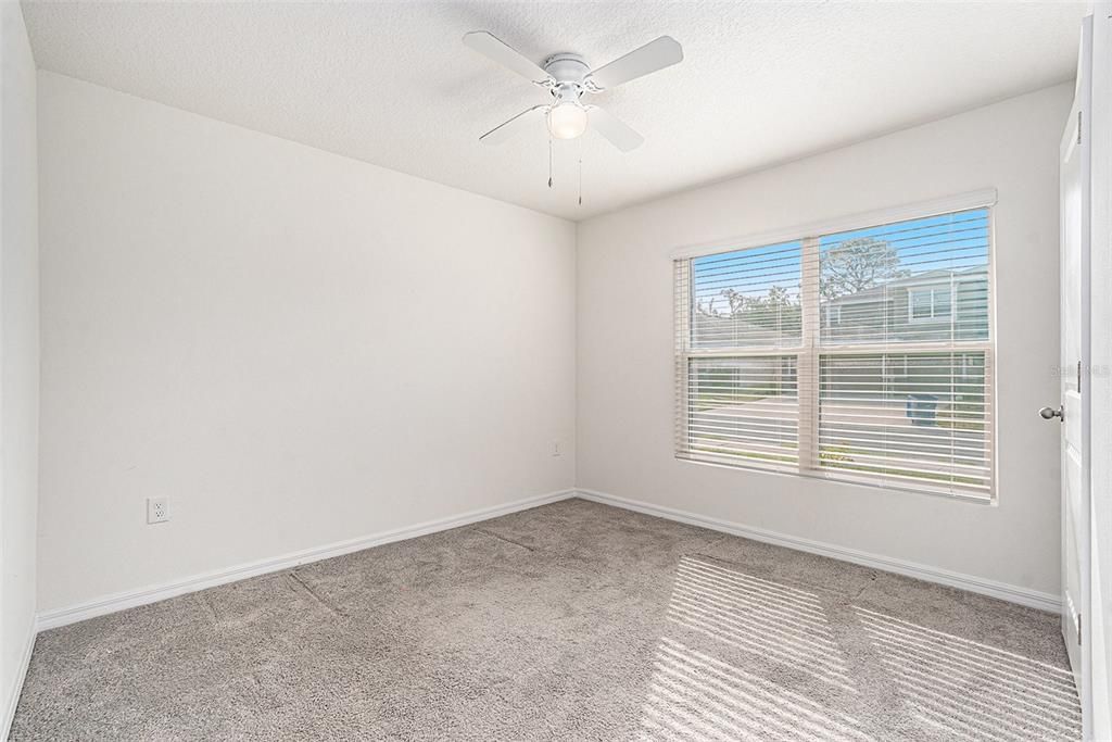 For Sale: $314,444 (4 beds, 2 baths, 1811 Square Feet)