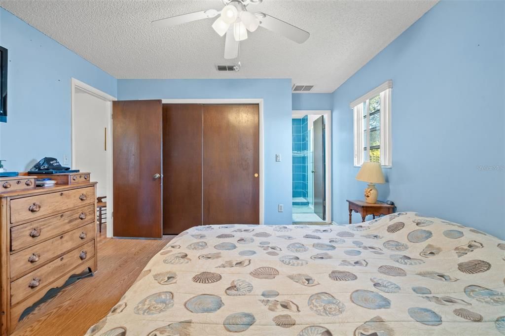 На продажу: $290,000 (3 спален, 2 ванн, 1225 Квадратных фут)