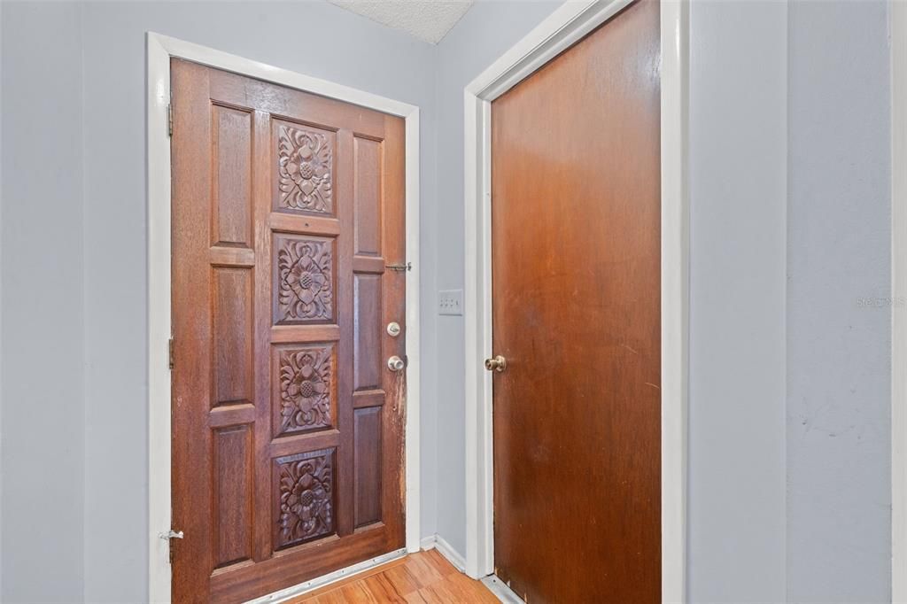 На продажу: $290,000 (3 спален, 2 ванн, 1225 Квадратных фут)